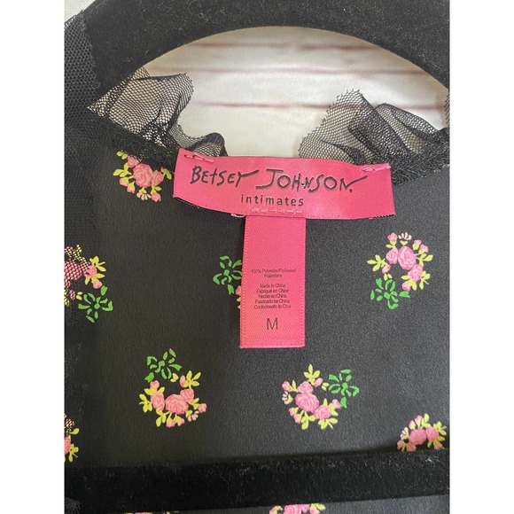 Betsey Johnson M Floral Black Wrap Top - Picture 4 of 9